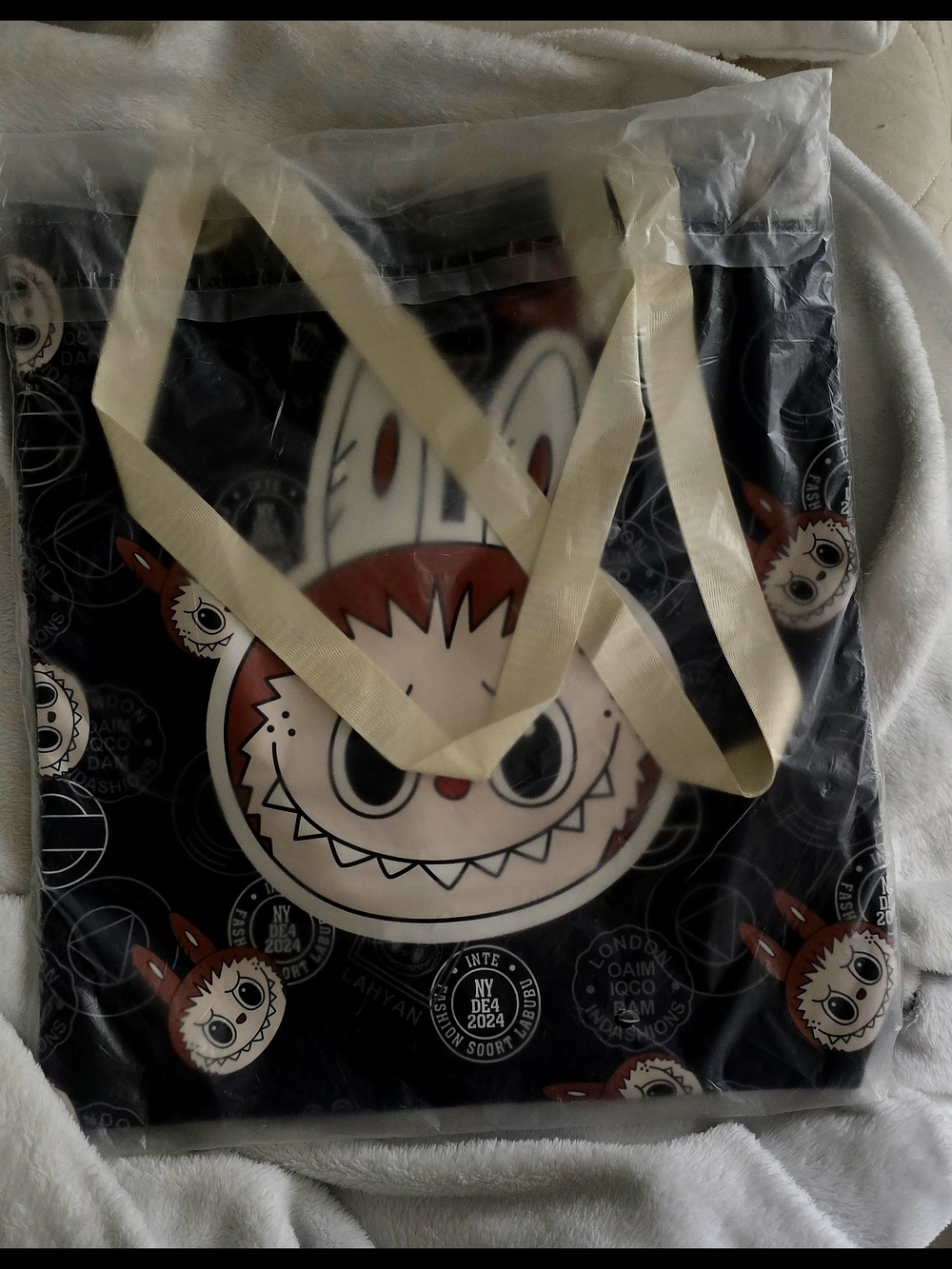 Labubu Tote Bag Cute Cartoon Black and Cream